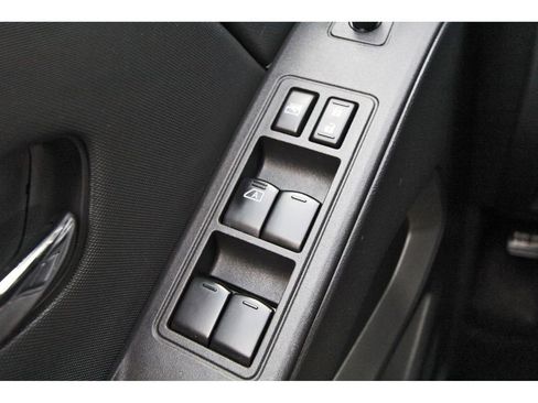 Used 2024 Nissan Frontier SV AWD/4WD image 20