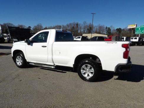 Used 2021 Chevrolet Silverado 1500 W/T w/ WT Value Package AWD/4WD image 4