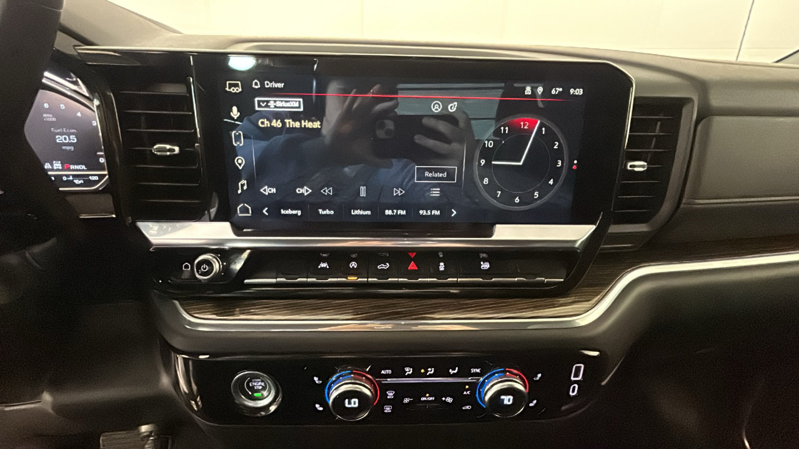 Used 2023 GMC Sierra 1500 SLE AWD/4WD image 27