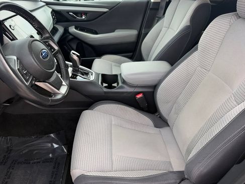 Used 2022 Subaru Outback Premium AWD/4WD image 10