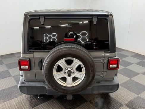 Used 2021 Jeep Wrangler Unlimited Sport image 10