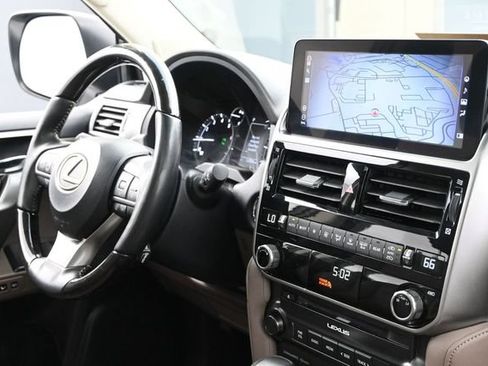 Certified 2023 Lexus GX 460 Premium w/ Premium Package AWD/4WD image 30