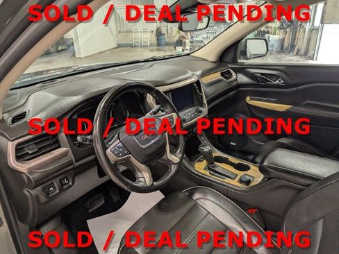 Used 2018 GMC Acadia Denali w/ Technology Package AWD/4WD image 13
