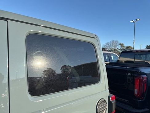 Used 2026 Jeep Wrangler Unlimited Rubicon w/ Safety Group image 3