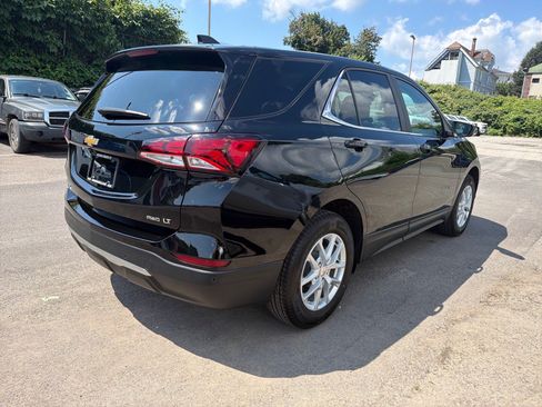 Used 2024 Chevrolet Equinox LT AWD/4WD image 6