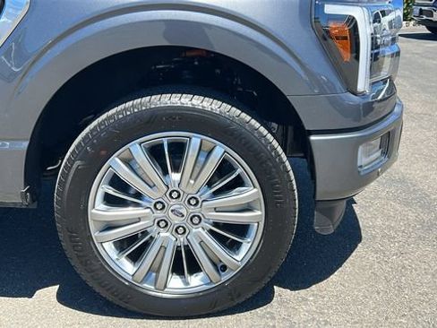 New 2026 Ford F150 Platinum w/ Equipment Group 703A Plus AWD/4WD image 9