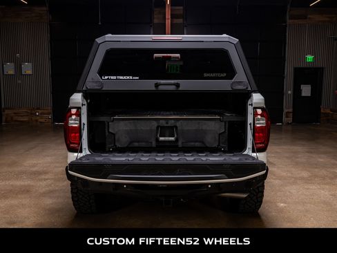 Used 2026 GMC Canyon AT4 w/ AT4 Premium Package AWD/4WD image 8