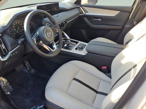 Certified 2025 MAZDA CX-90 3.3 Turbo w/ Preferred Package image 15