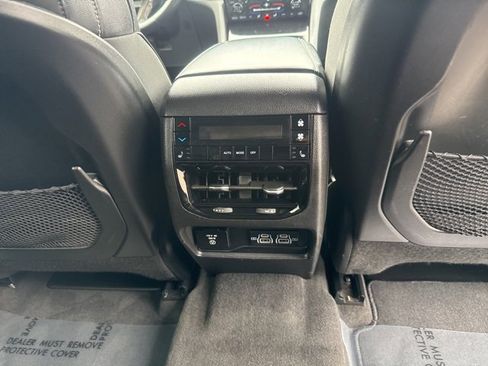 Certified 2021 Jeep Grand Cherokee L Limited image 34