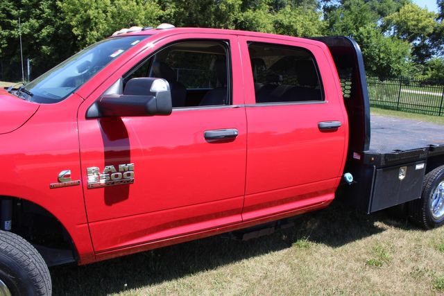 Used 2018 RAM 3500 Tradesman w/ Chrome Appearance Group AWD/4WD image 13