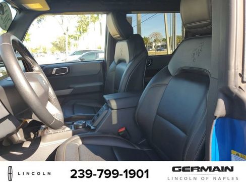 Used 2023 Ford Bronco Badlands image 19
