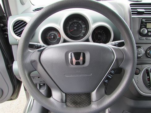 Used 2005 Honda Element EX image 12