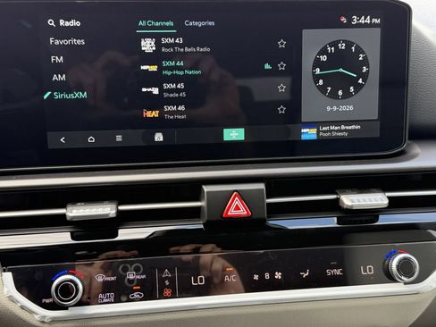 New 2027 Kia Sportage EX FWD image 23