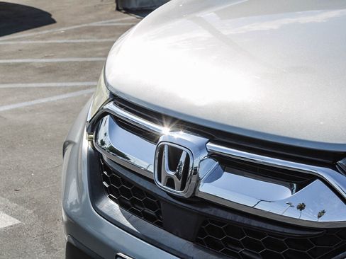 Used 2018 Honda CR-V EX-L image 6