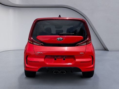 Used 2021 Kia Soul Turbo FWD image 4