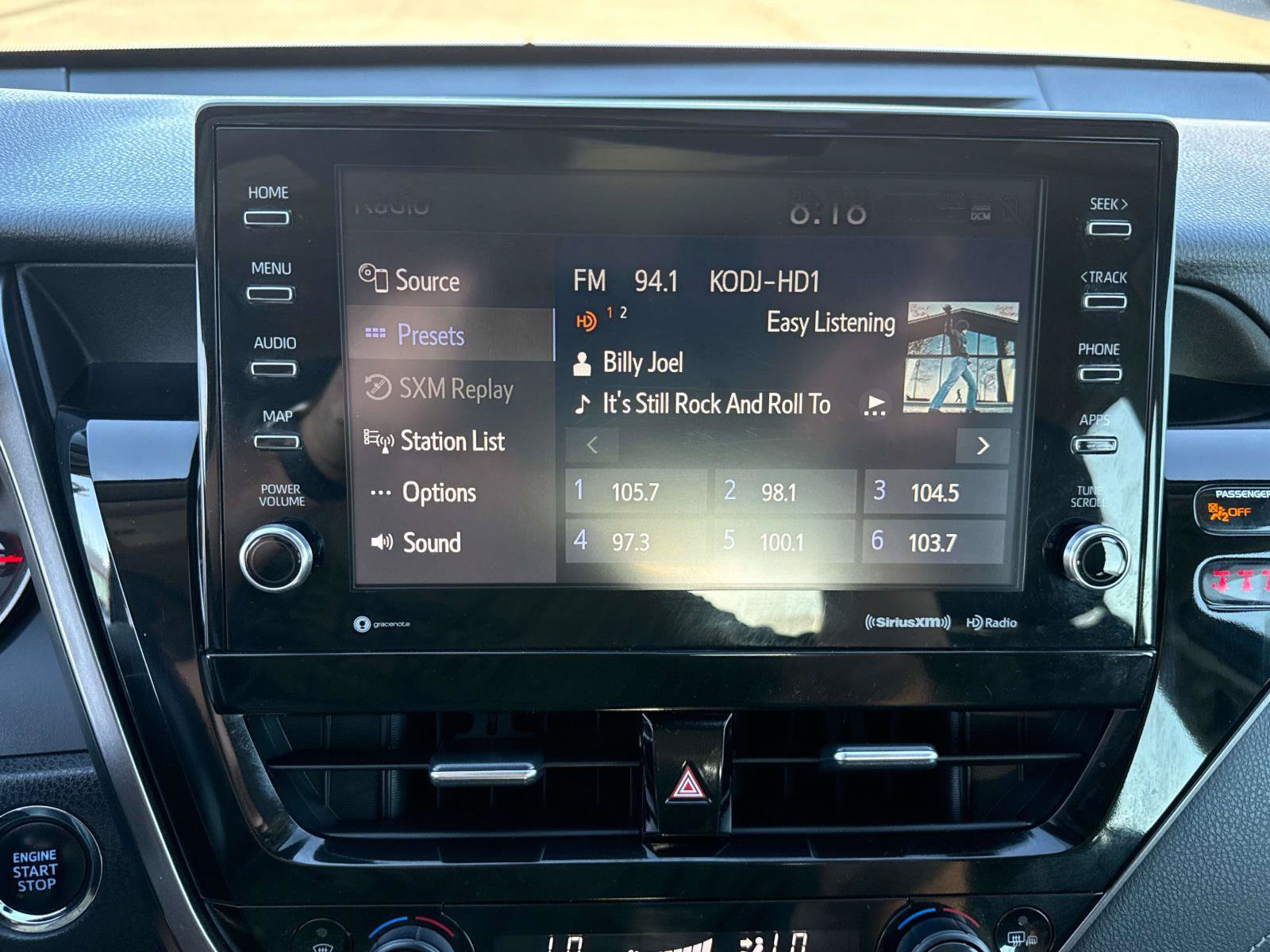 Used 2024 Toyota Camry XSE FWD image 21
