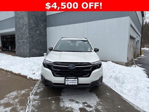 New 2025 Subaru Forester Touring image 10