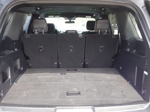 Used 2020 Ford Expedition XL image 30