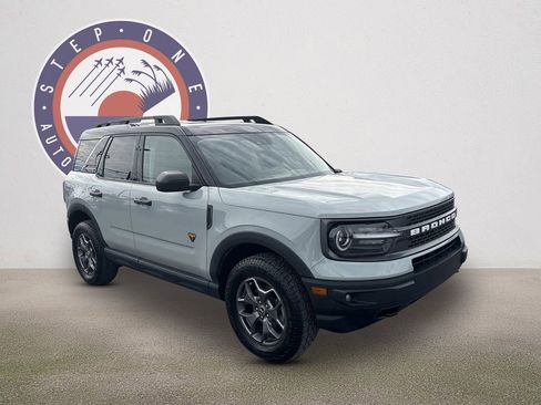 Certified 2023 Ford Bronco Sport Badlands image 2