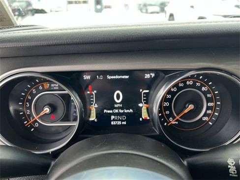 Used 2019 Jeep Wrangler Unlimited Sahara w/ Dual Top Group image 23