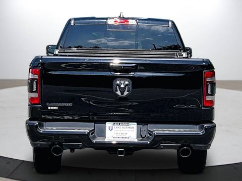 Used 2024 RAM 1500 Laramie AWD/4WD image 7