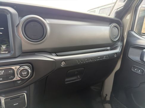 Certified 2022 Jeep Wrangler Unlimited Sport image 19