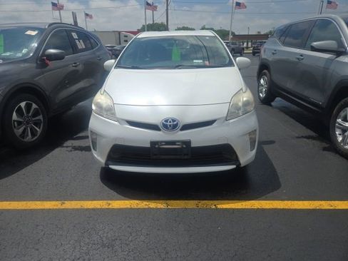 Used 2013 Toyota Prius Persona Series FWD image 2