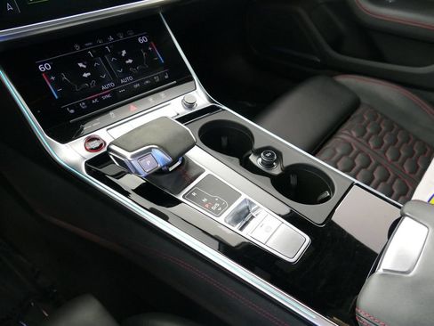 Used 2022 Audi RS 7 Sportback AWD/4WD image 22