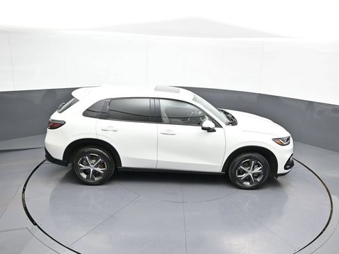 Certified 2024 Honda HR-V EX-L image 36