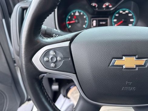Used 2022 Chevrolet Colorado LT w/ LT Convenience Package image 15