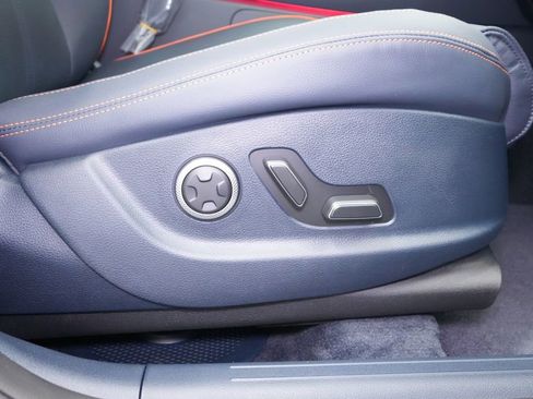 New 2026 Genesis GV70 2.5T Sport Prestige AWD/4WD image 32