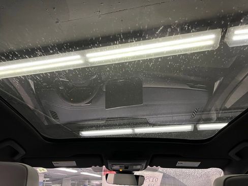 New 2025 Volkswagen ID.4 Pro S image 13