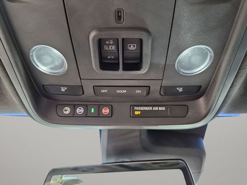 Used 2018 Cadillac CTS V w/ Luxury Package image 42