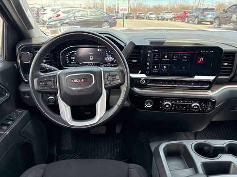 Used 2023 GMC Sierra 1500 Elevation image 13