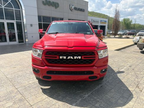 Used 2022 RAM 1500 Big Horn AWD/4WD image 3