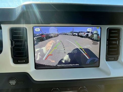 New 2026 Ford Bronco Heritage Edition image 11