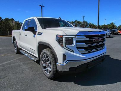 New 2026 GMC Sierra 1500 SLE