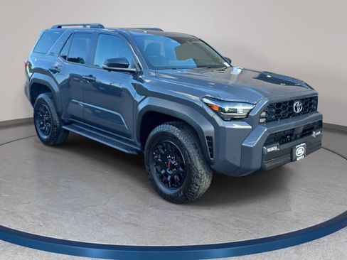 Used 2025 Toyota 4Runner TRD Off-Road Premium w/ Tow Technology Package AWD/4WD image 4