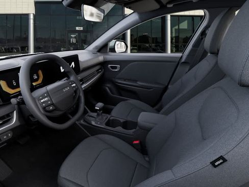 New 2026 Kia K4 FWD image 17