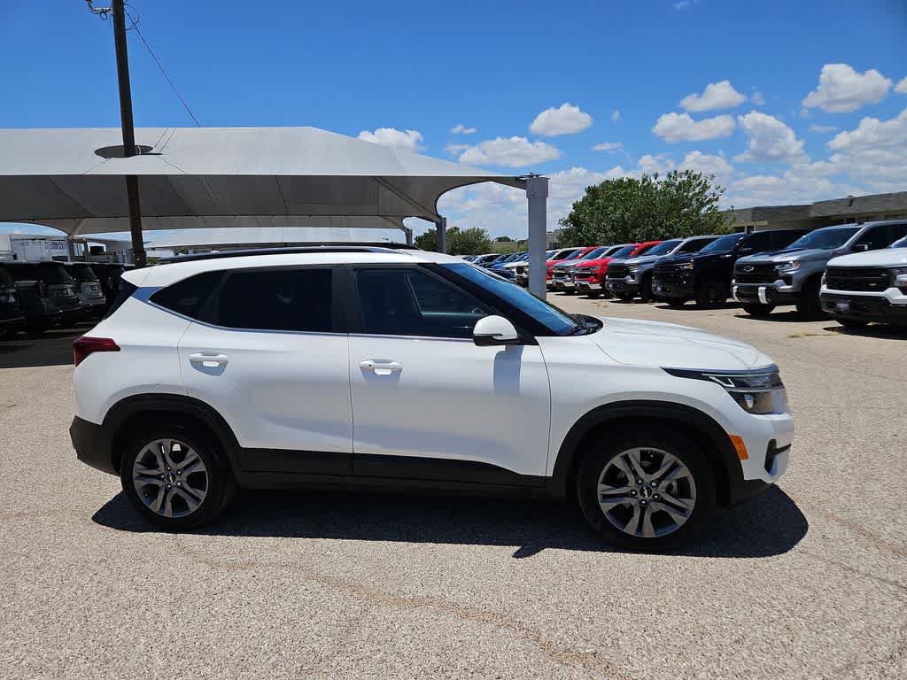 Used 2022 Kia Seltos S FWD image 9