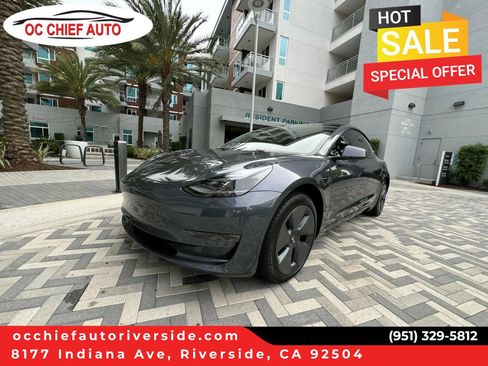 Used 2023 Tesla Model 3 Standard Range RWD image 1