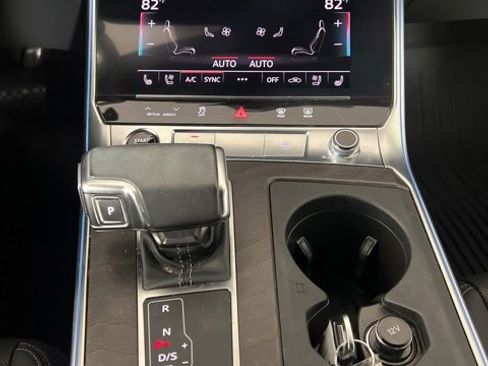 Used 2022 Audi A6 Premium Plus image 28