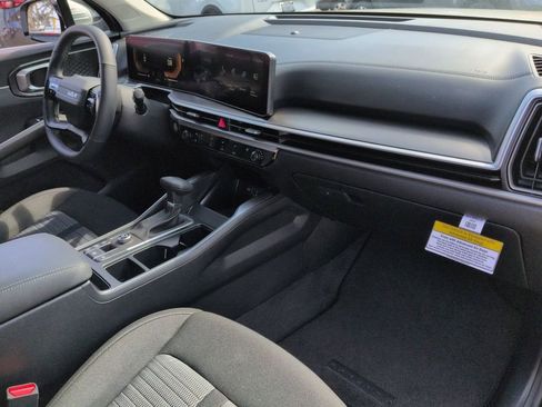 New 2026 Kia Sorento LX FWD image 30