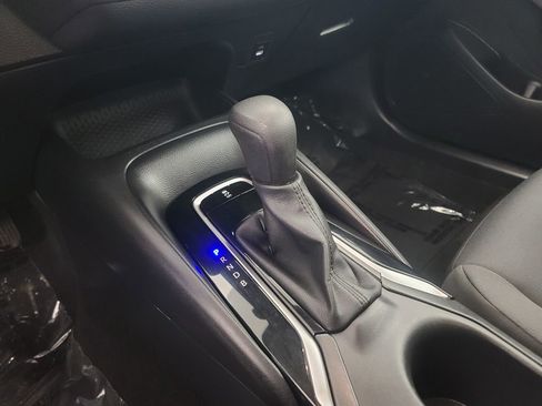 Used 2024 Toyota Corolla LE image 35