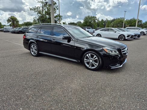 Used 2015 Mercedes-Benz E 350 4MATIC Wagon image 10