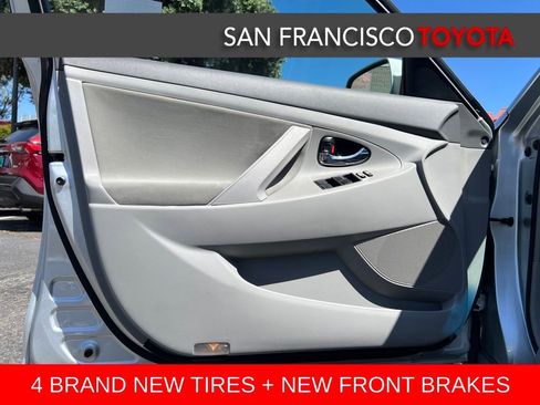 Used 2007 Toyota Camry LE FWD image 33