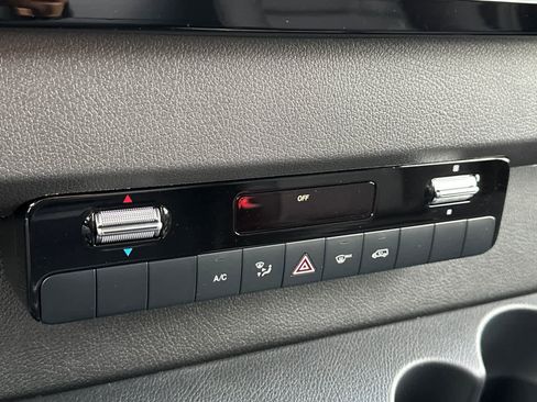 New 2026 Mercedes-Benz Sprinter 2500 image 19