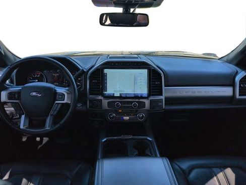 Used 2022 Ford F250 Platinum w/ Tremor Off-Road Package image 34