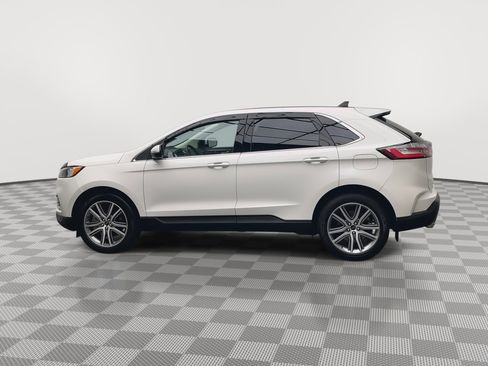 Certified 2023 Ford Edge Titanium w/ Class II Trailer Tow Package image 38