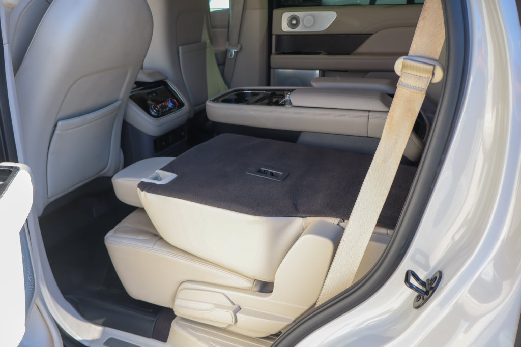 Used 2021 Lincoln Navigator Reserve AWD/4WD image 42